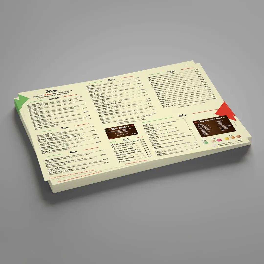 Set de table menu imprimé, présenté en mise en situation